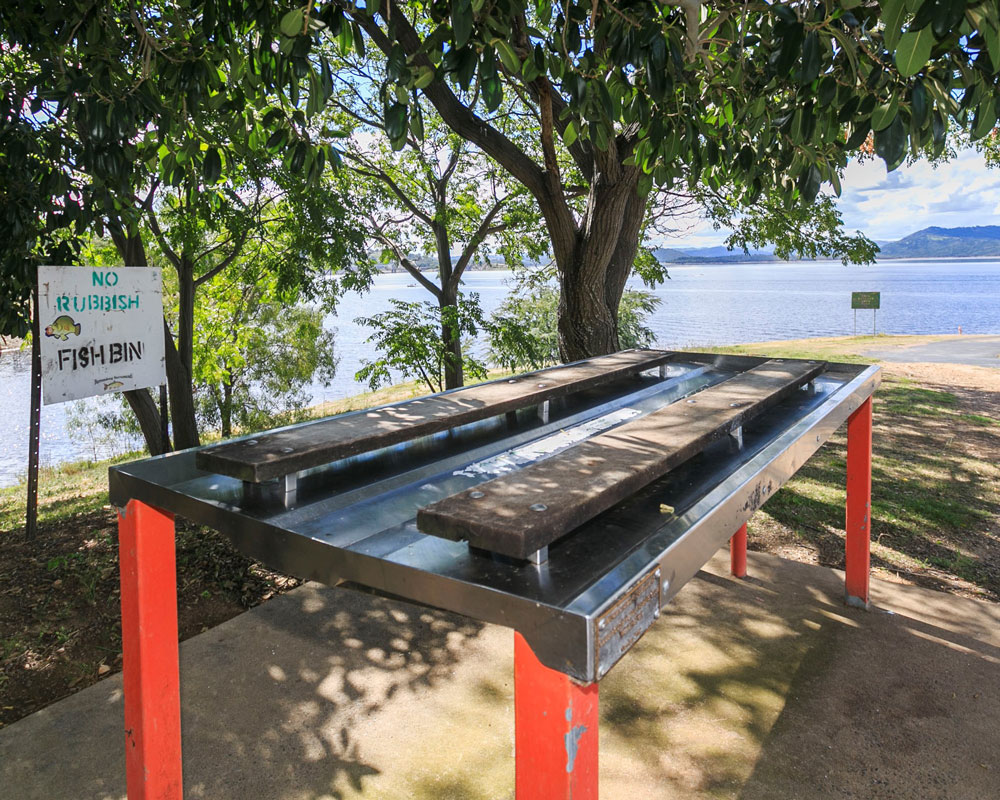 Fish cleaning area at Lake Burrendong caravan park